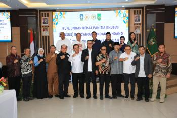 Pansus RUU Daerah Kepulauan Kunker ke Kepri, Hendry Munief Harapkan Konsep Ekonomi Biru Dapat Diakomodir