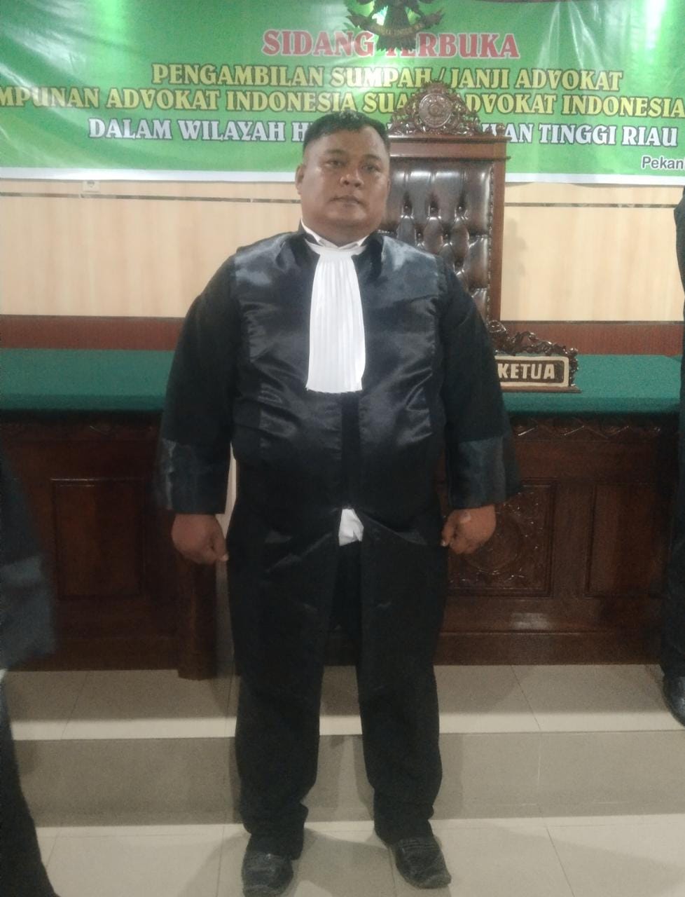 Disumpah di Pengadilan Tinggi Riau, Tony Chaniago SH Resmi Sandang Profesi Advokat