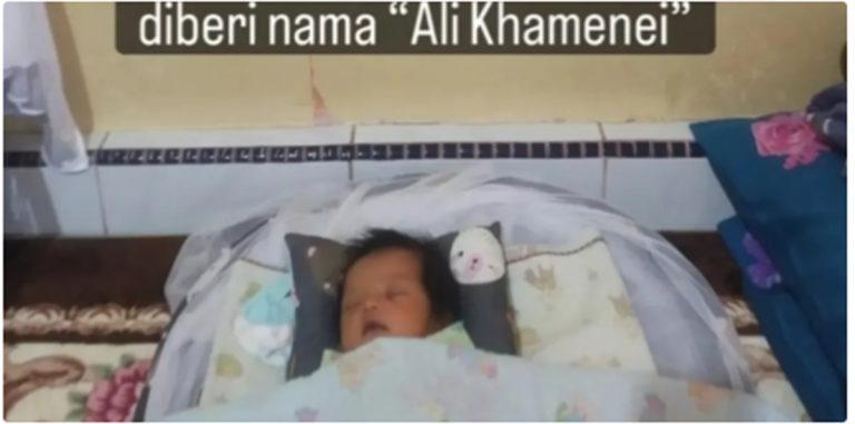 Ditengah Perang Iran Vs  Israel - AS Berkecemuk, Ali Khamenei Terlahir di Kampar - Riau