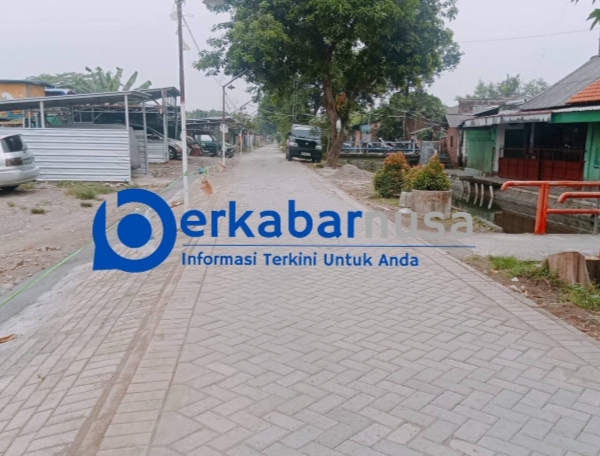 Pavingisasi di Taman,Kontraktor Bekerja Sebaik Mungkin dan Melakukan Perbaikan.